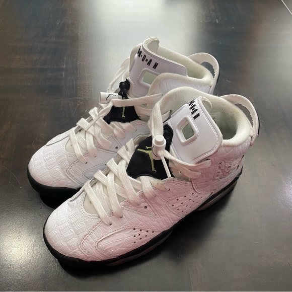 AIR JORDAN 6 RETRO ALLIGATOR' Size 3.5Y 384665-110 - Picture 1 of 12